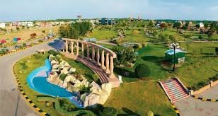 A Complete Guide to 4 Marla Plots and 4 Marla Commercial Plots in Modern Housing Societies 🏡