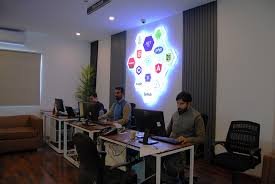 The Ultimate Guide to Queue Management System Solutions in Saudi Arabia 🏢